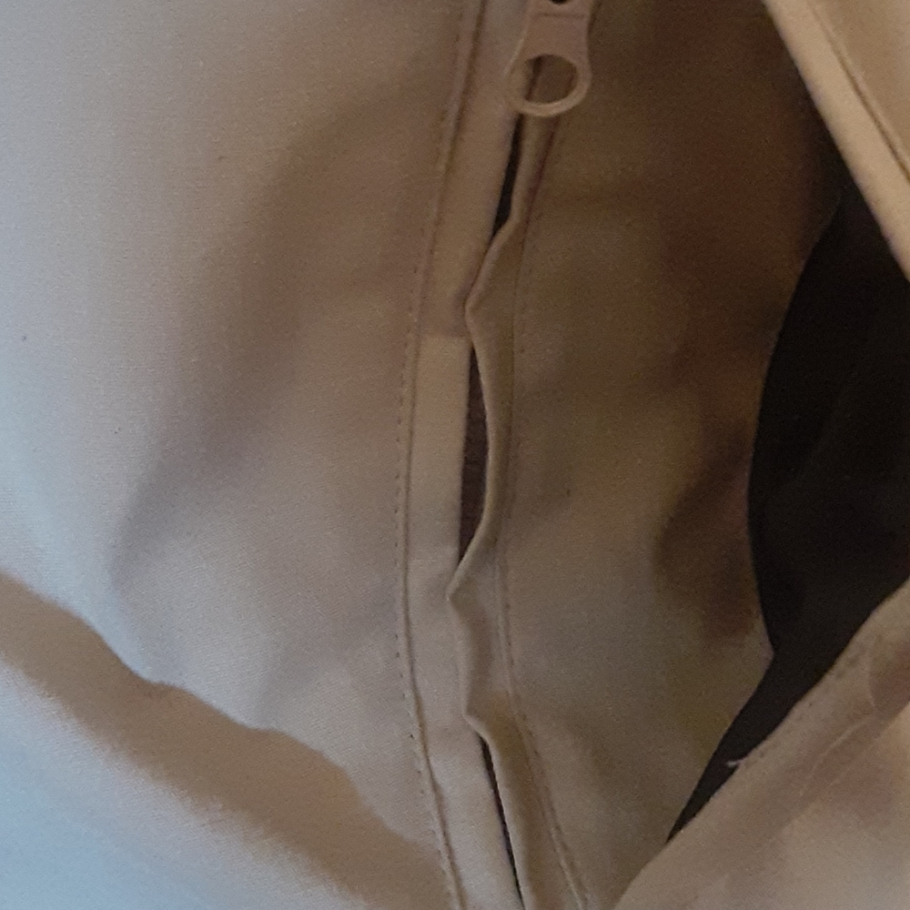 Insulated Jacket - Picture 5 of 7